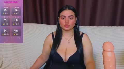 Nikki Kardashian online show from February 26, 1:46 am