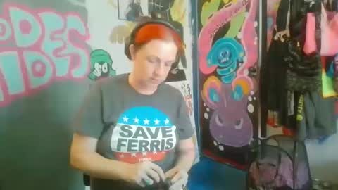 Nikkie online show from October 12, 5:26 pm