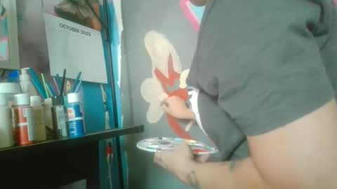 Nikkie online show from October 14, 6:00 pm