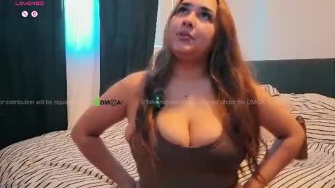 Nikkinotnicki00 online show from July 29, 9:59 pm