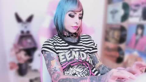 Nikki Ramone   online show from October 28, 10:22 pm