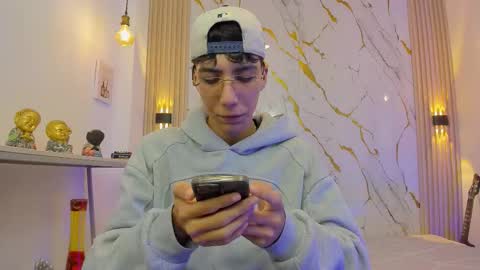    online show from March 23, 3:55 am