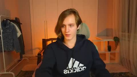 niko online show from March 10, 8:45 pm