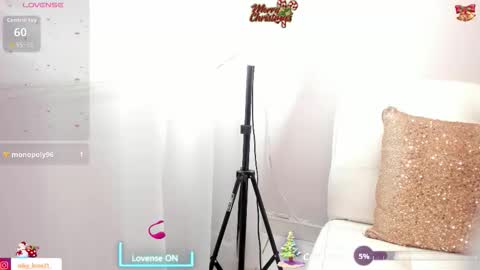     NIKY     online show from December 19, 11:11 pm