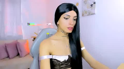 Nilam online show from April 2, 9:33 pm