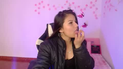 nina__777 online show from December 1, 11:30 am