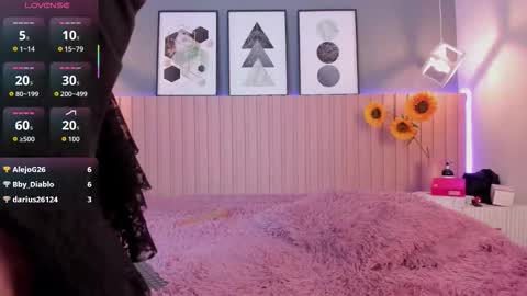 nina_ford_ online show from February 14, 4:37 am