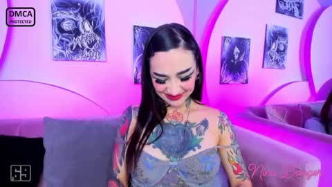  Heyyy guys Im Ninas crazy  online show from December 10, 12:17 am