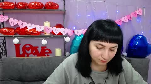 ninaflawlees online show from February 11, 11:01 pm