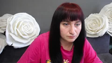 ninaflawlees online show from September 14, 11:55 am