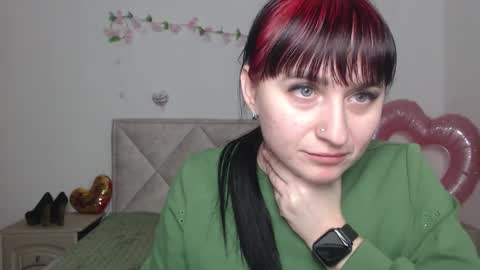 ninaflawlees online show from March 3, 1:51 pm