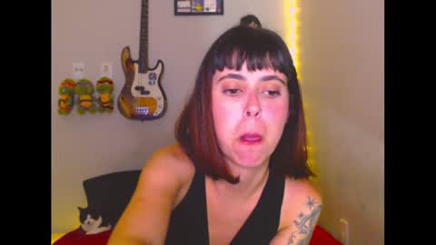 Snapshot of ninapellegrini17 chatting on October 15, 1:20 am ninapellegrini17 online show from October 15, 1:20 am