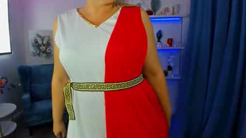 ninastarle online show from October 31, 5:30 am