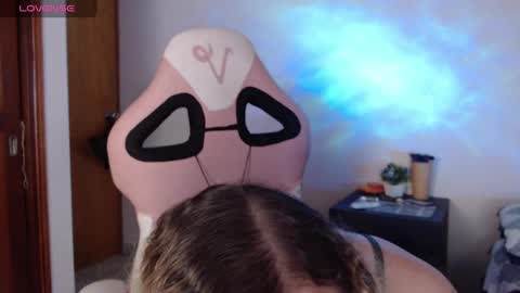 Snapshot of ninaxxstorm chatting on October 2, 6:12 am Nina online show from October 2, 6:12 am