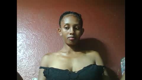 ninie246746 online show from February 16, 6:10 am