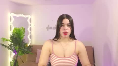 Ninnaaaa online show from November 28, 7:32 pm