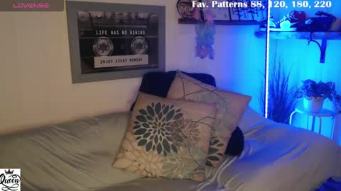 Ainsley              FANSLY-AINSLEYXOXO online show from February 26, 2:37 am