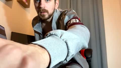 Nippleberry - Liam Smiler online show from January 5, 1:04 pm