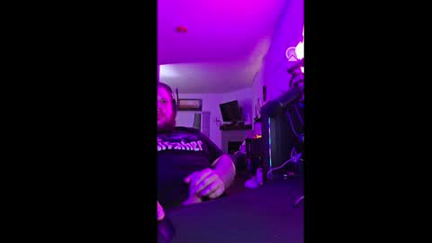 HungStepSon online show from September 27, 10:13 am