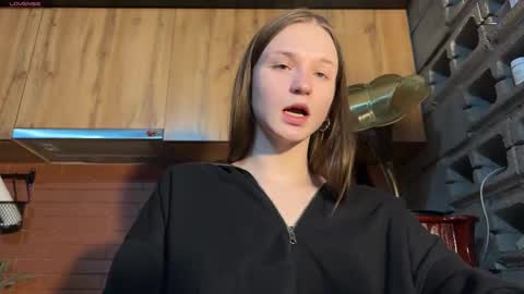 Tears Lora online show from February 9, 3:10 am