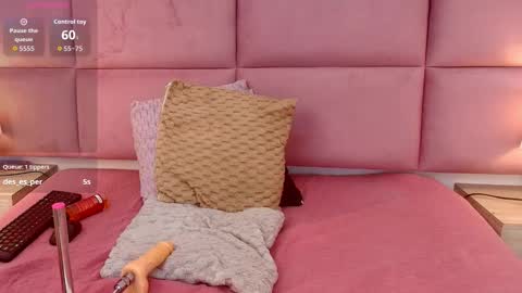   online show from March 30, 8:31 pm