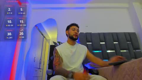 NOAH online show from April 9, 11:21 pm