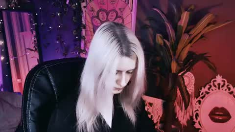 REAL name LiaDM are always open online show from June 17, 5:29 pm