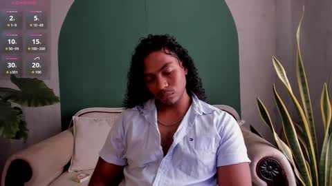 Noah online show from November 25, 6:28 pm