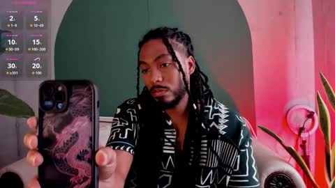 Noah online show from March 27, 6:53 pm