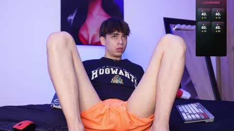 Noah online show from December 29, 12:23 pm