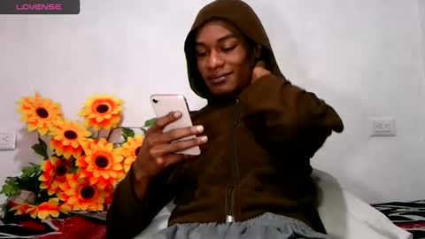 Noah Millers online show from January 18, 2:15 pm