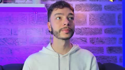    online show from December 1, 12:03 pm