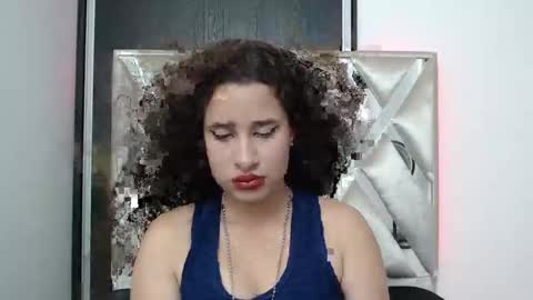 Noamalak bes  online show from November 11, 8:00 pm