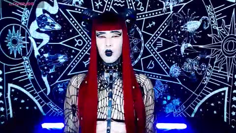 caroline online show from September 28, 11:36 pm