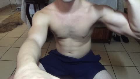 Snapshot of nobudget06 chatting on February 7, 10:19 pm nobudget06 online show from February 7, 10:19 pm