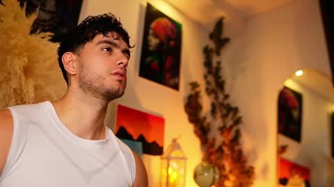 kevin online show from April 17, 12:02 am