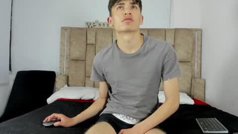 Sebas  online show from April 1, 3:07 am