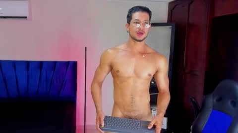 Im Nolan  online show from March 17, 9:53 pm