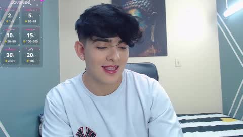 Snapshot of nolan_twink chatting on February 12, 5:48 pm Nolan online show from February 12, 5:48 pm