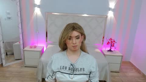 nooah_tay online show from February 18, 7:13 pm