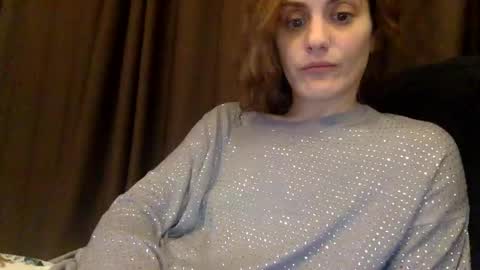 norablues online show from December 1, 9:17 pm