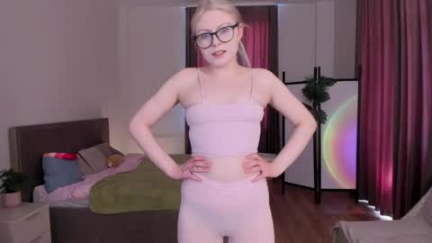 Nora 3 online show from June 6, 7:14 am
