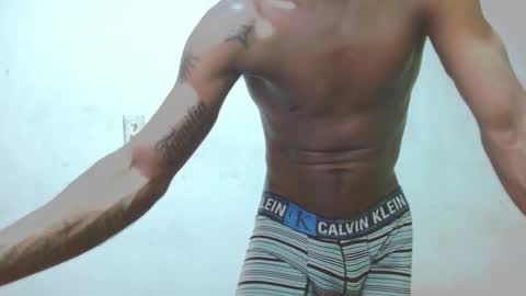 noreno9159 online show from November 23, 5:16 am