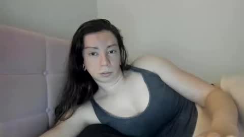 Snapshot of nortar9766 chatting on October 19, 11:42 pm Emily snow online show from October 19, 11:42 pm