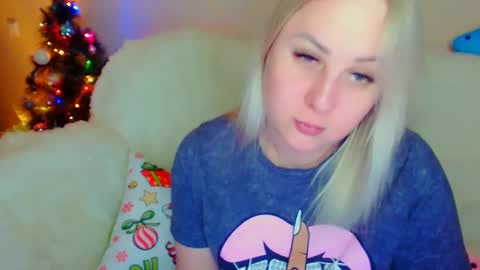 hi glad to chat online show from December 25, 11:54 am