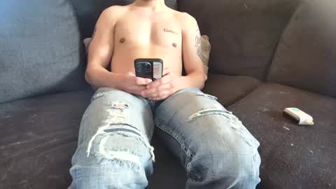 notoribliss2 online show from April 6, 6:20 pm