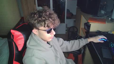 NotSpace   online show from February 25, 6:12 pm