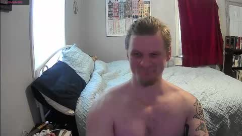 Embarrassed Naked online show from May 6, 6:47 pm
