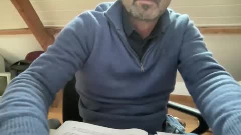 noux69 online show from October 17, 3:05 pm