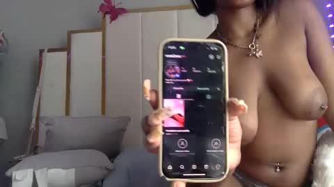 Snapshot of nova992449 chatting on September 30, 7:35 pm Nova Kash online show from September 30, 7:35 pm
